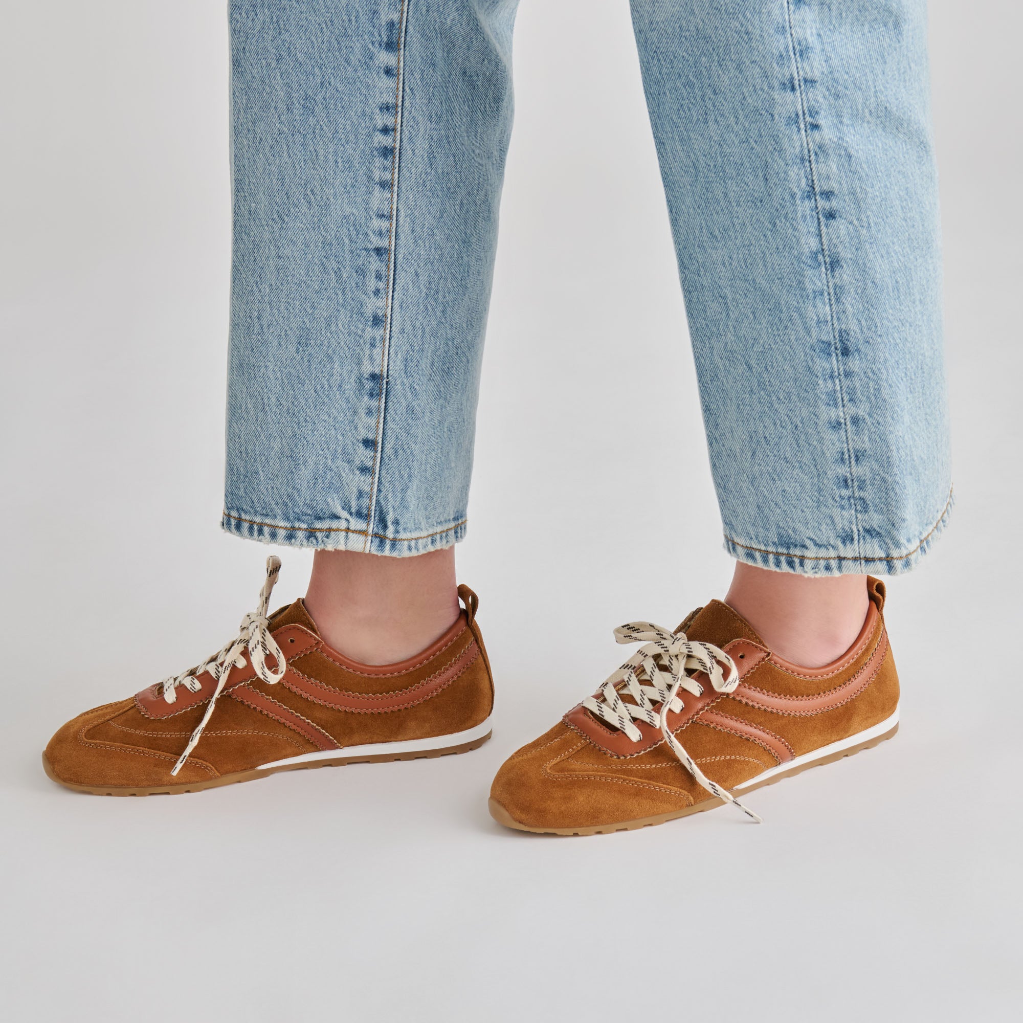 VIPER SNEAKERS COGNAC SUEDE - Image 2